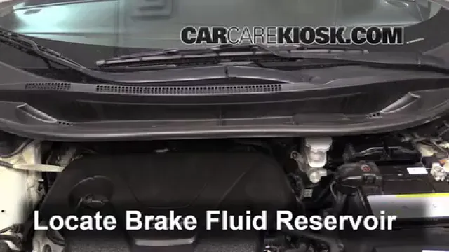 2012 Kia Rio5 LX 1.6L 4 Cyl. Liquide de frein Ajouter du liquide